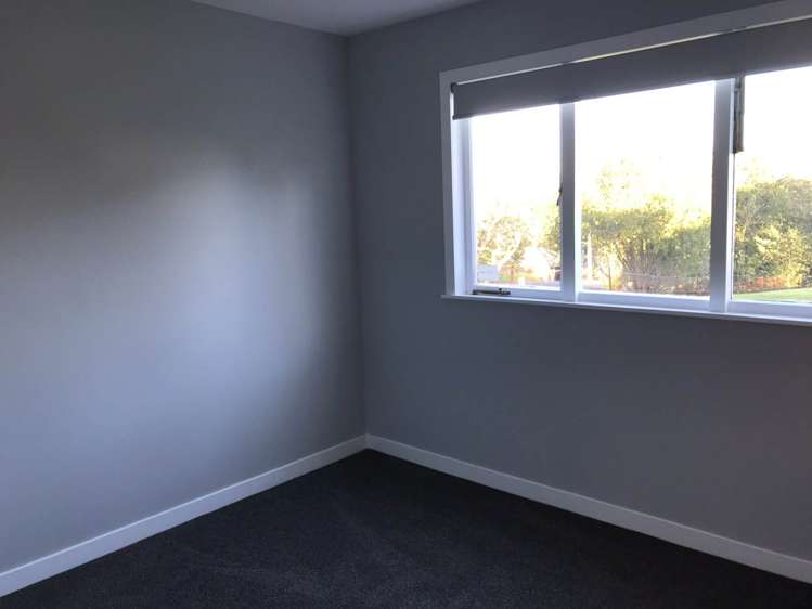 27 Highland Avenue Titirangi_13