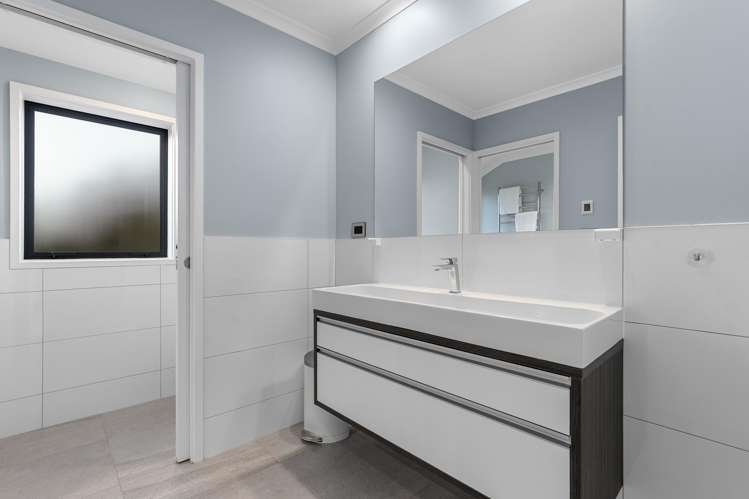 8 Phillips Drive Oropi_24