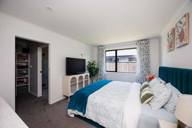 6 Ivy Lane Kelvin Grove_11