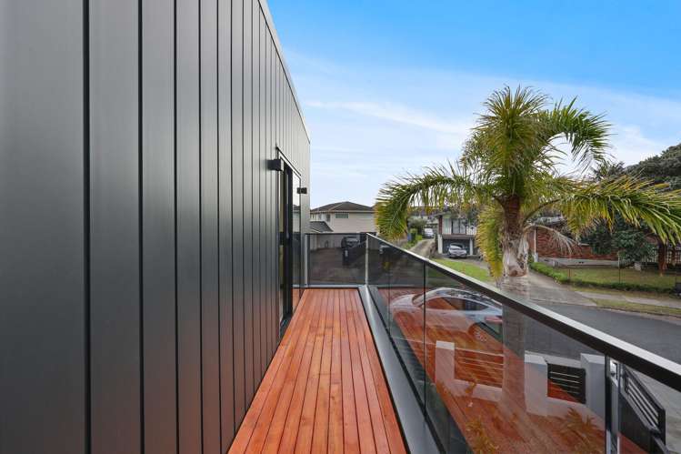 6A Gulf Crest Bucklands Beach_27