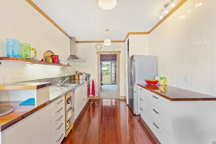 17 Harbutt Avenue Mount Albert_13