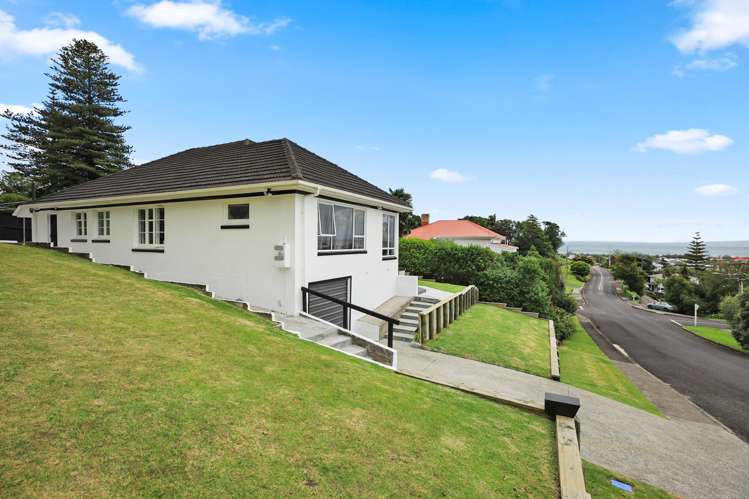 802 Richmond Street Thames_21