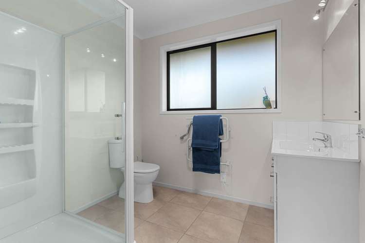 22 Dune Lake Place Ruakaka_25