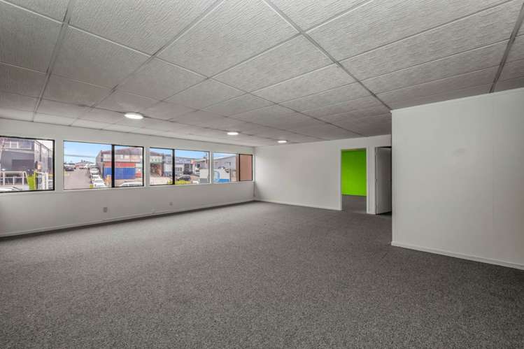 Unit 1/26 Portage Road New Lynn_11