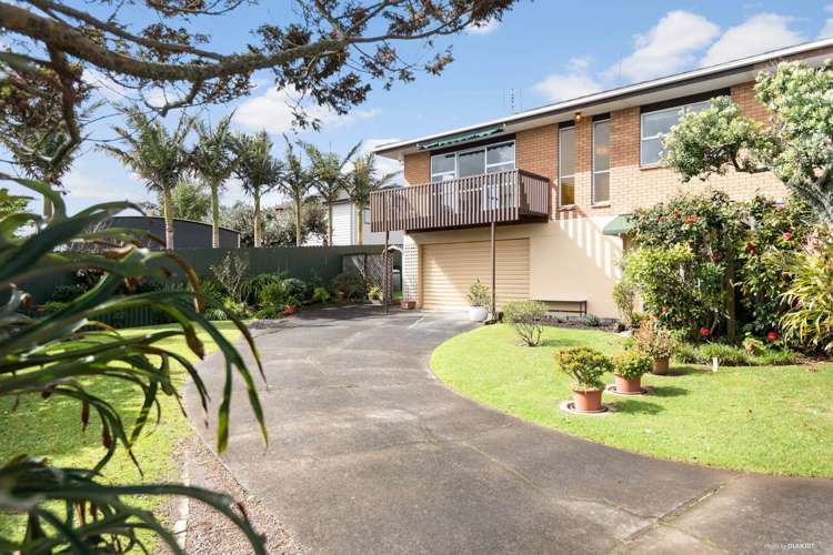 2/107 Olsen Avenue Hillsborough_15