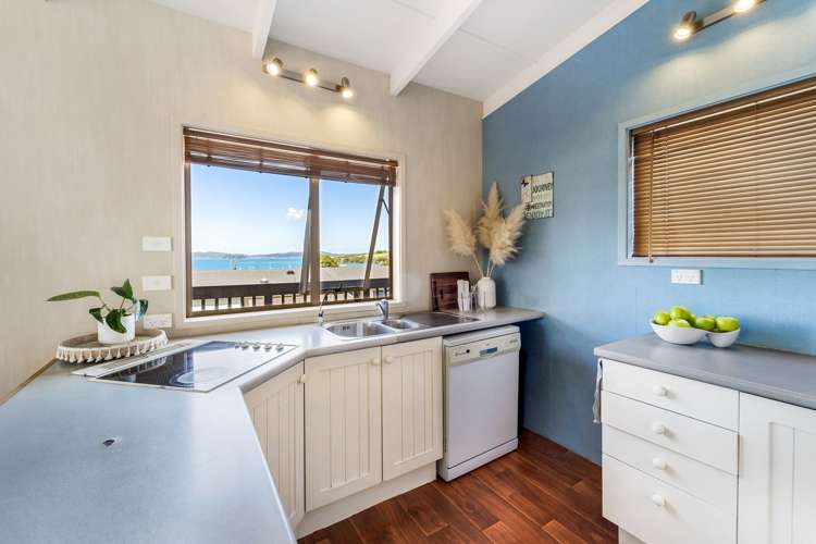 57a Mera Road Algies Bay_5