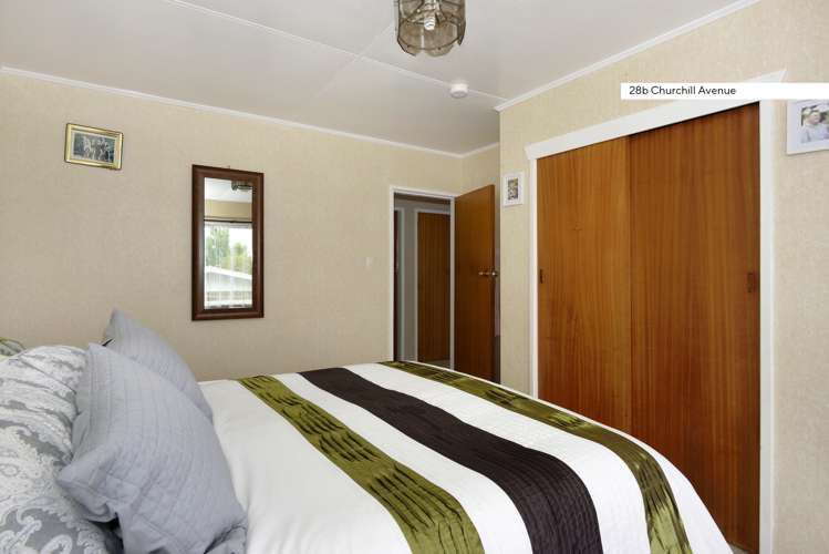 26 Churchill Avenue Richmond_16