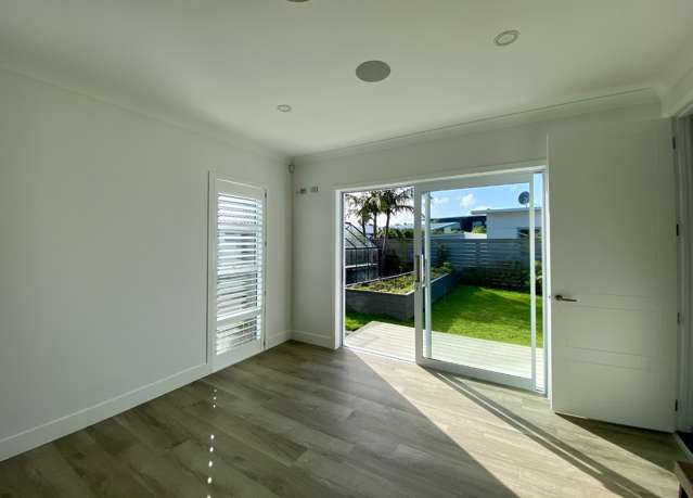 13 Waitemata Drive 2010_4