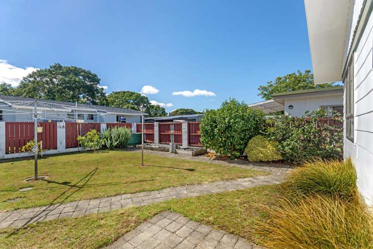 319 Stout Street Riverdale_15