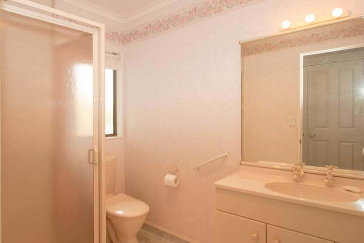 15 Beaufort Mews Taradale_13