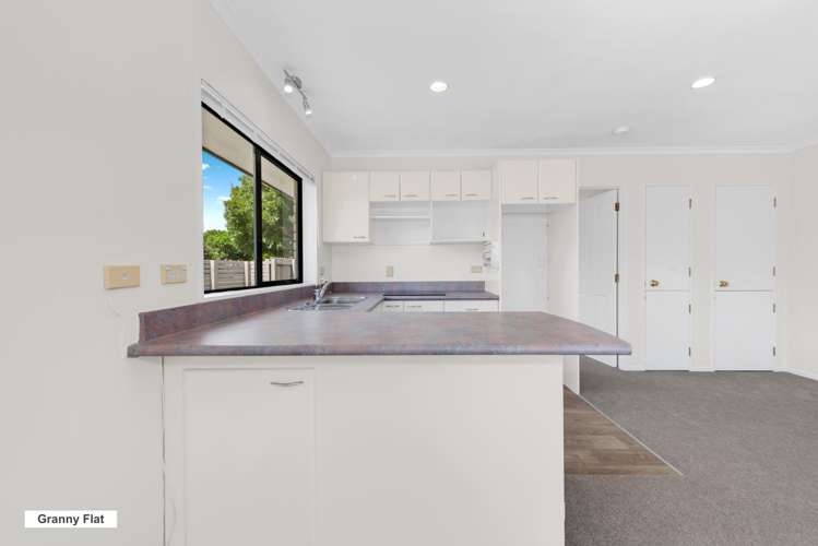 6 Mullagh Place East Tamaki Heights_34