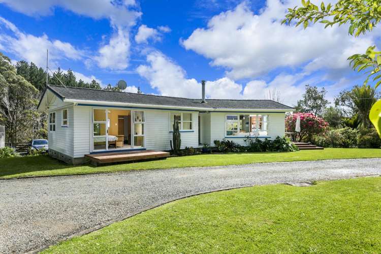 336 Muriwai Road Waimauku_18