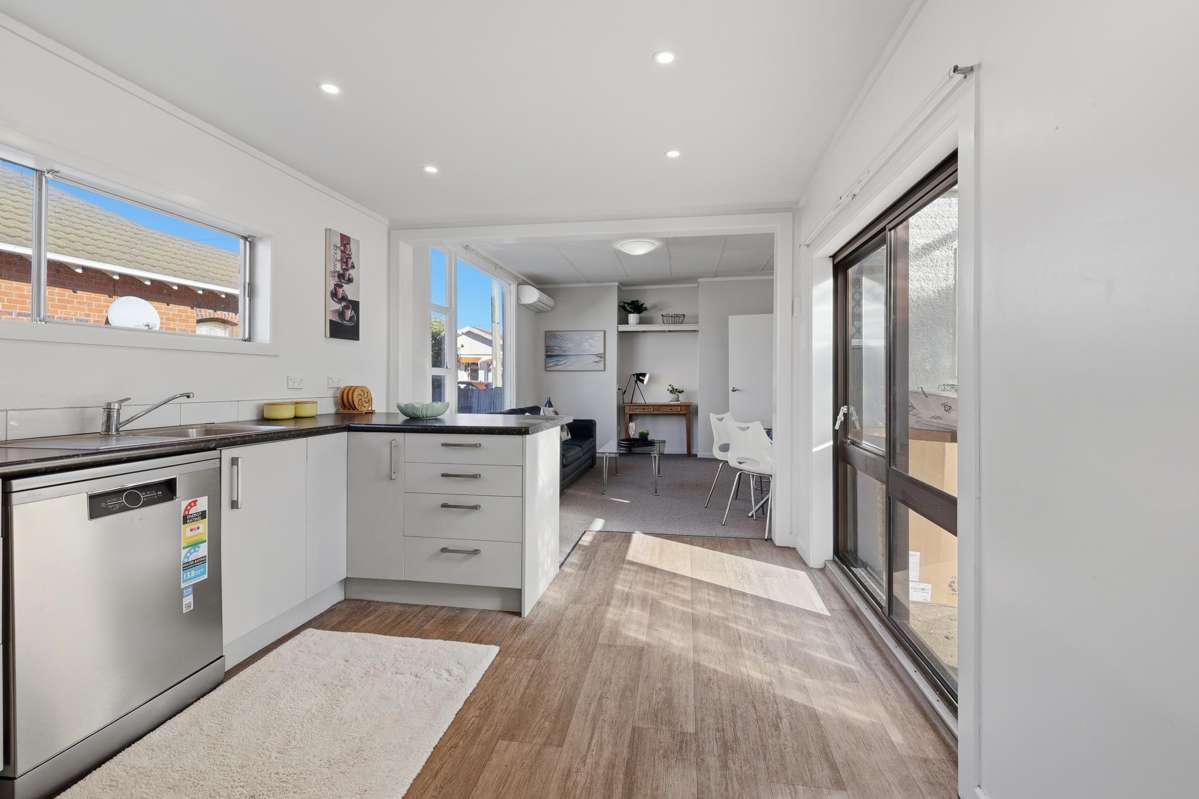 3 Churchill Street_3