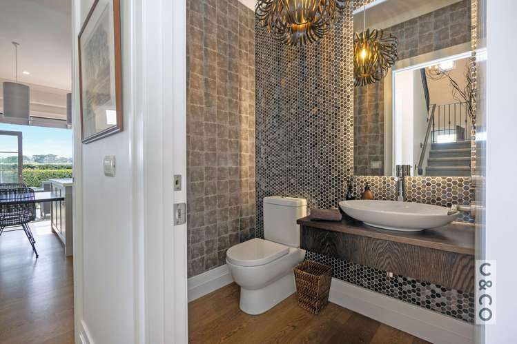 8 Tauwaka Crescent Riverhead_15