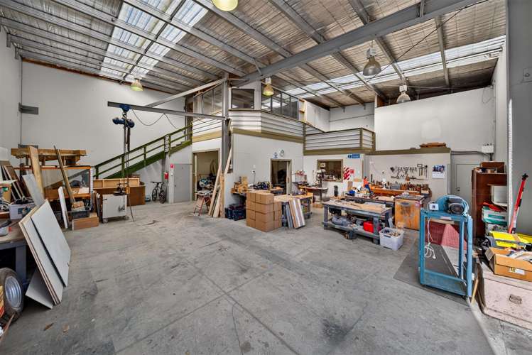 2B Desi Place Hillsborough_2