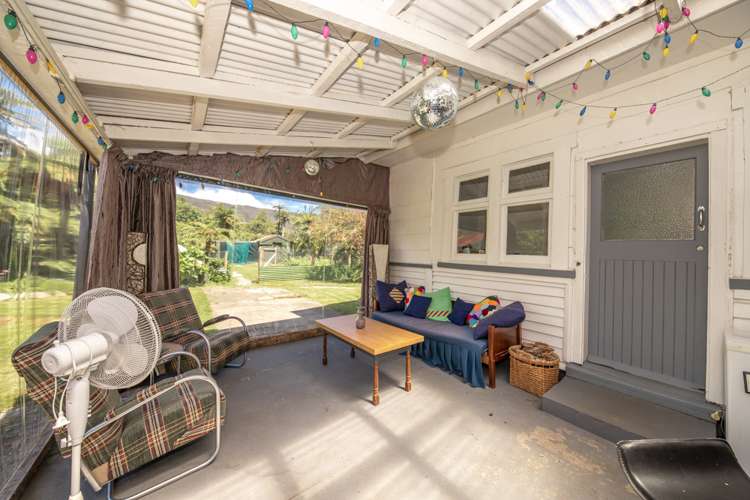 14 Mcgill Street Waimangaroa_11