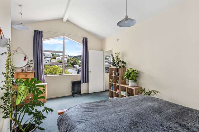 13/20 Thompson Street Mount Cook_1