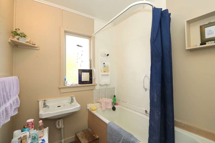 44 Palmerston Street Riverton_9