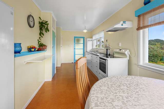 48 Burke Road Paparoa_2