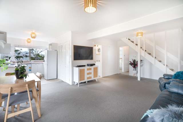 24 Cambrian Street Churton Park_3