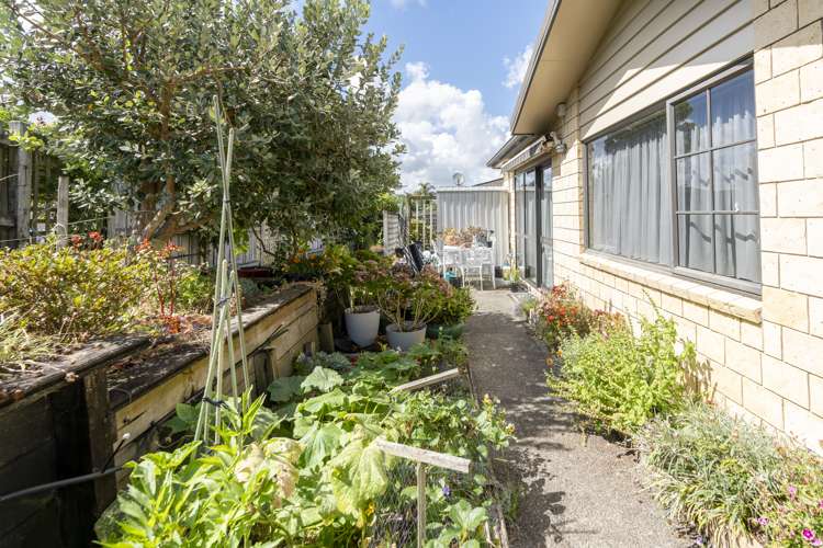 3/3 Turnbury Court Rototuna_13