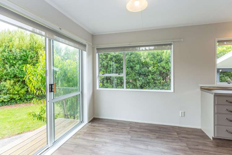 170 High Street South Carterton_6