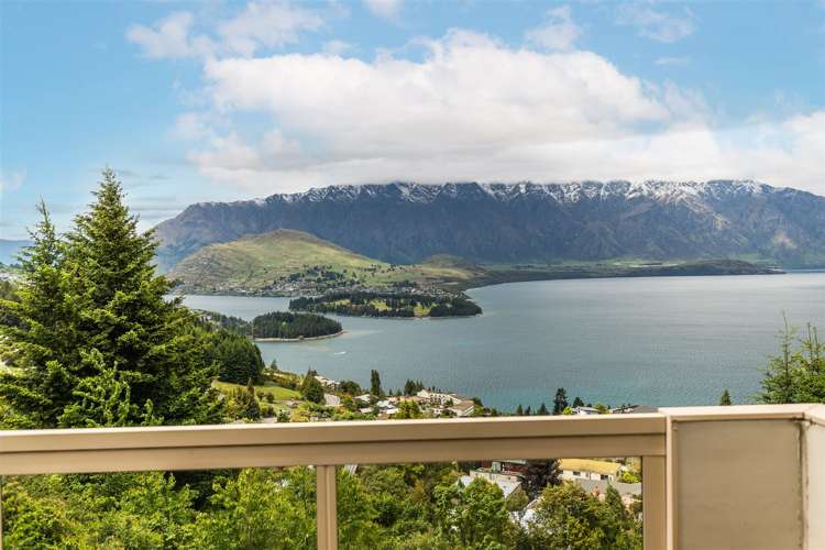 45b Greenstone Place Fernhill/Sunshine Bay_13