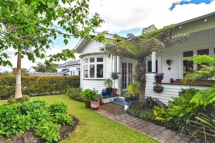 130 Calliope Road Stanley Point_13