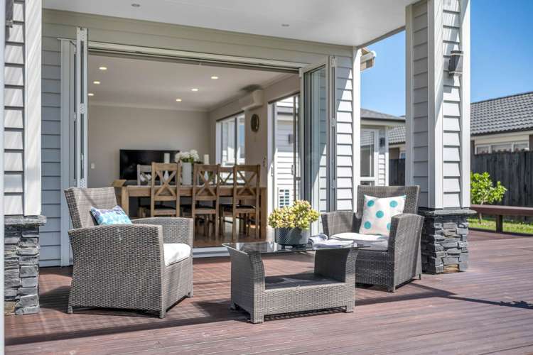 7 Defender Crescent Beachlands_6