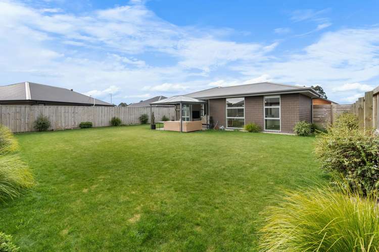 12 Burrow Street Rolleston_17