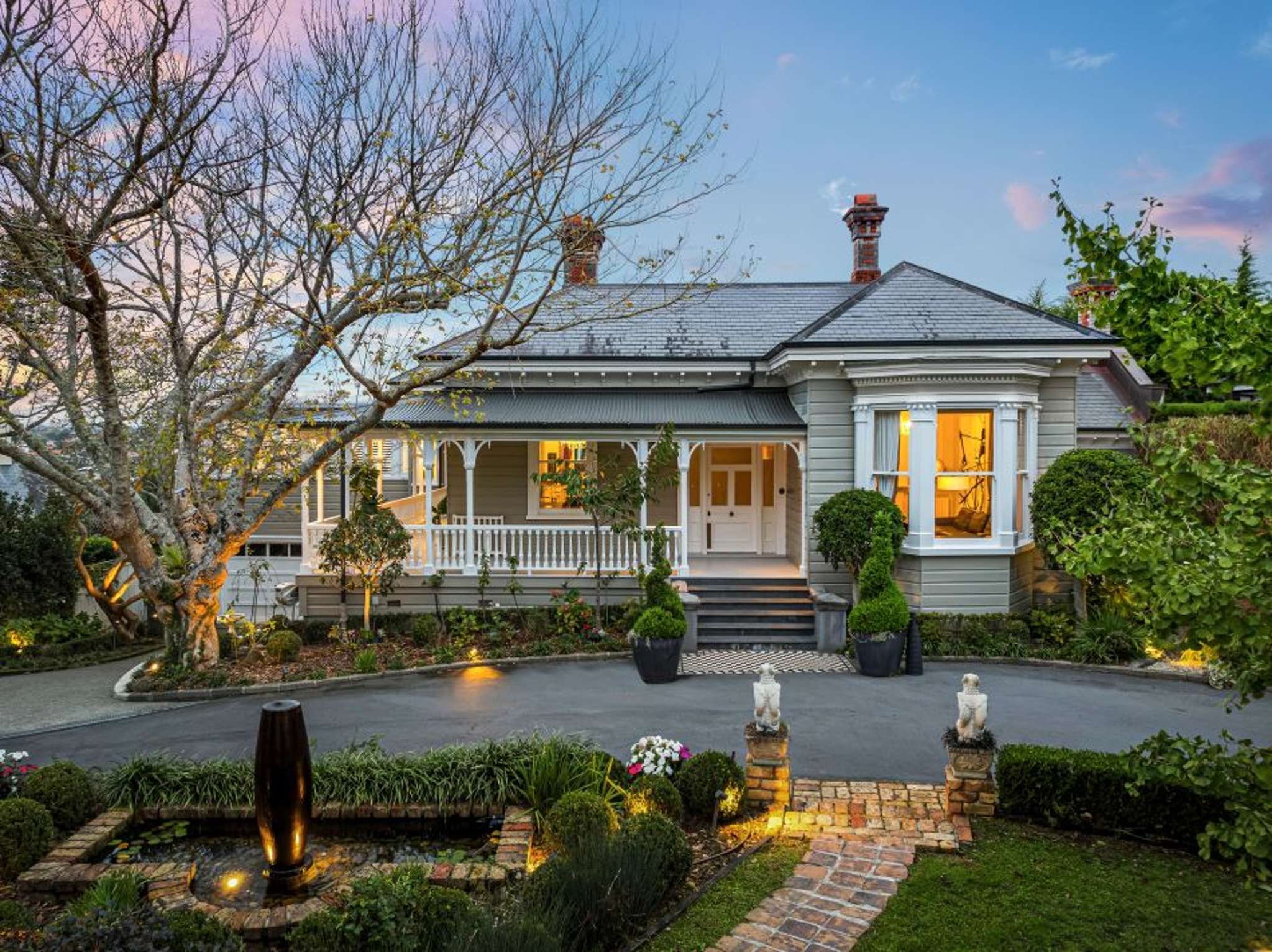 French artist selling Auckland home - it has an ‘incredible sense of space’