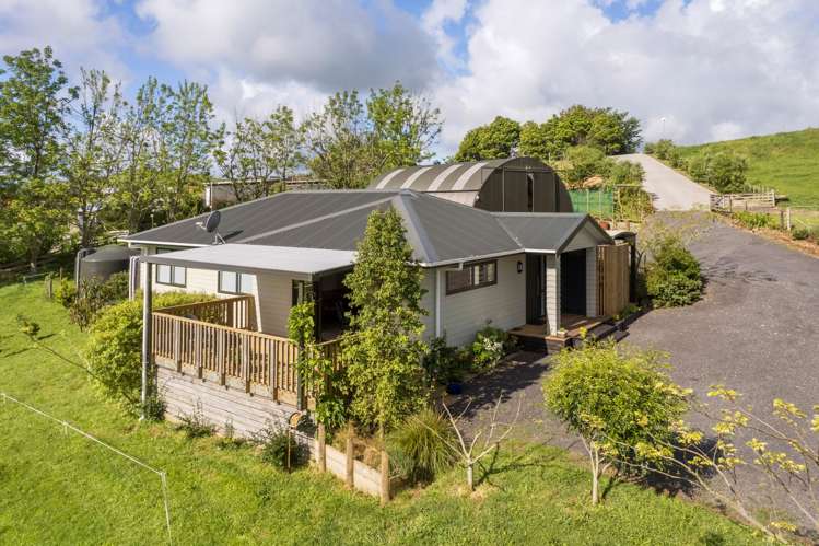 84 Kennedy Road Waikino_19