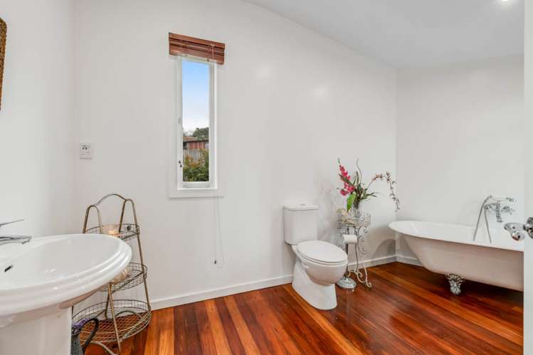 298 Rimmer Road Helensville_28