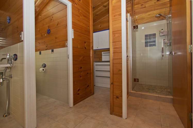 96 Owen Street Belmont_11