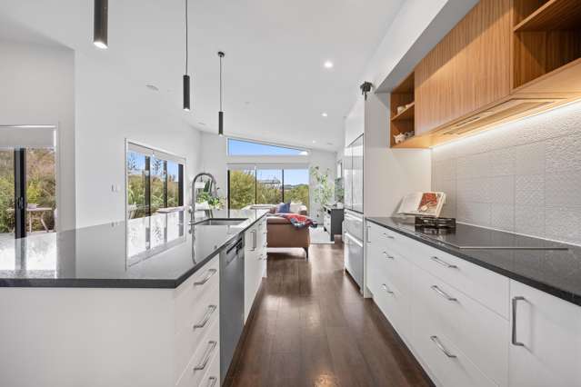 2 Odlin Lane Red Beach_4