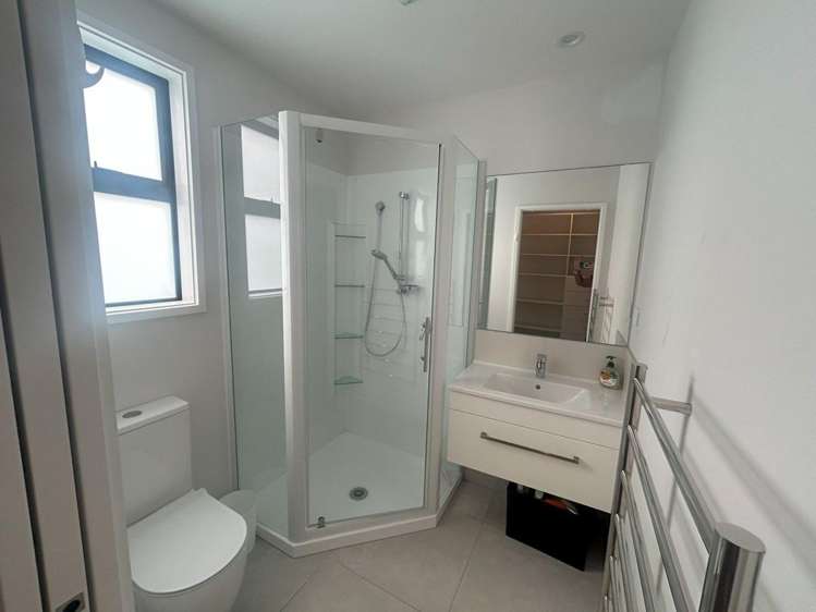 2 Franks Way 1131_13