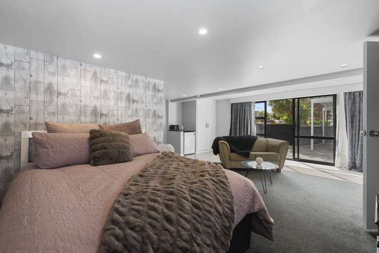 22 Wharepaina Crescent Springfield_19