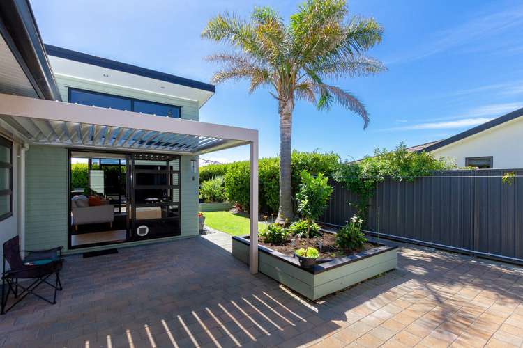 10 Pacific Avenue Poraiti_17