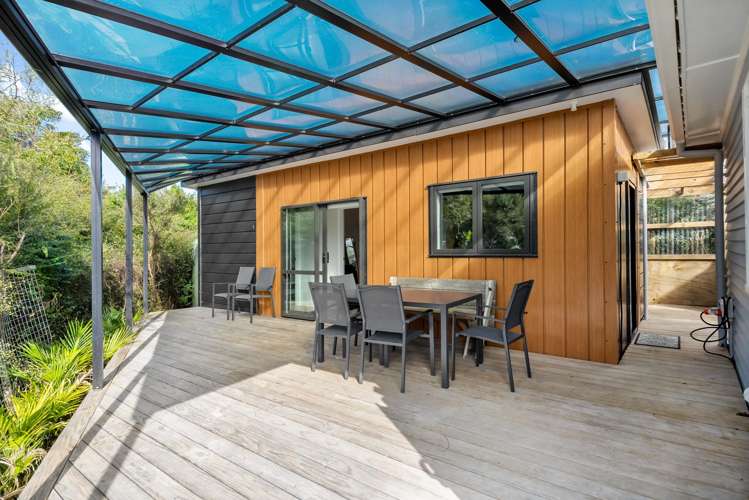 5A & 5B Waipouri Road Mangere_9