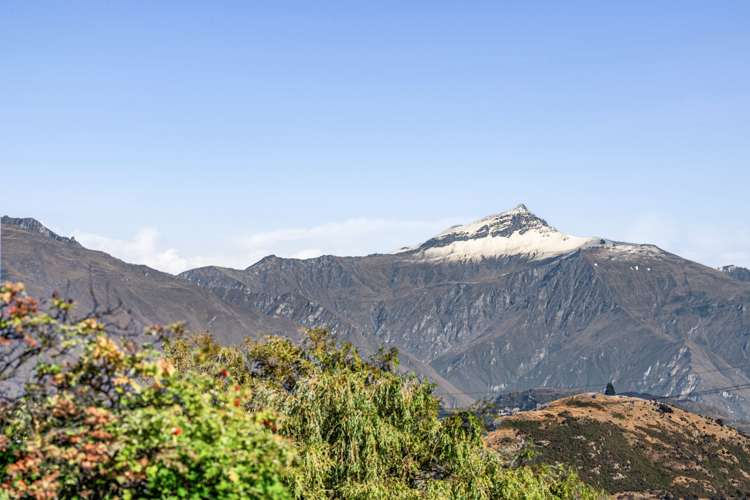 23 Aubrey Road Wanaka_6