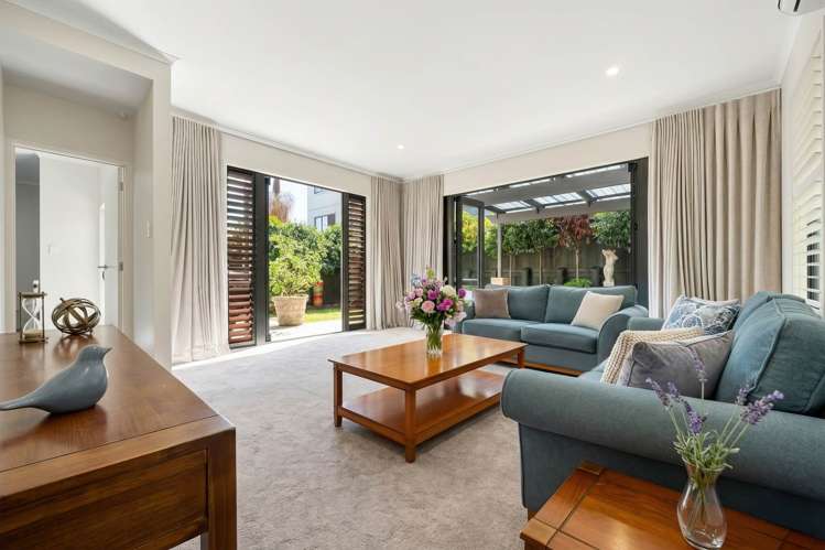 42 Greenbough Lane_3