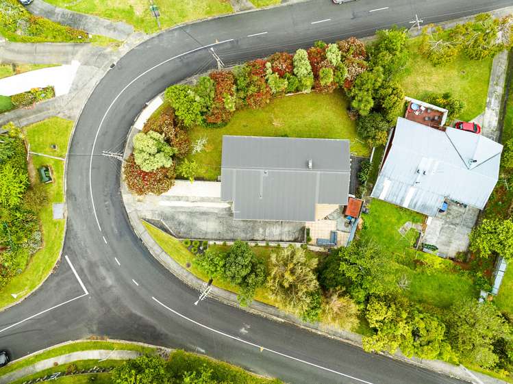 42 Hilltop Avenue Morningside_29