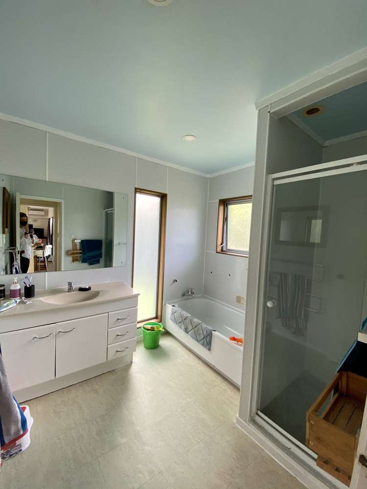 27 Amorino Drive Red Beach_7