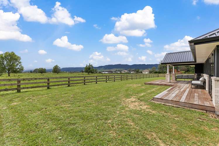 16 Coates Lane Te Poi_12