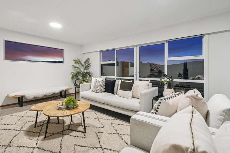 39 Lynda Avenue Paparangi_17