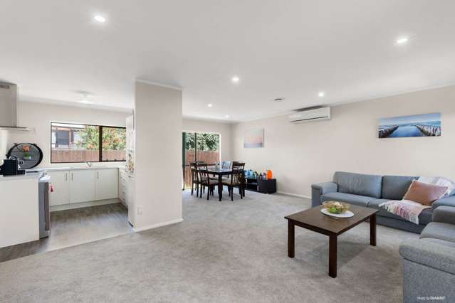 3/70a Woodglen Road Glen Eden_1