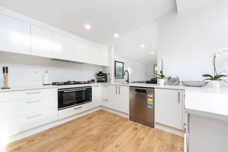 45 Tawa Road Kumeu_14