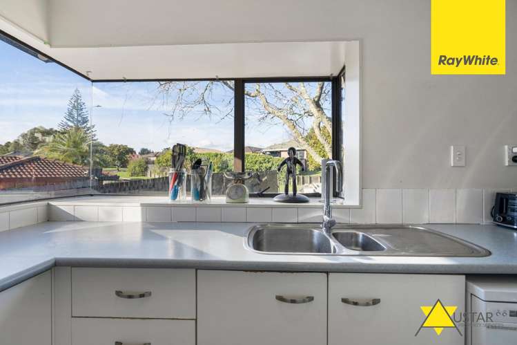 18 Meynell Court Glen Eden_2