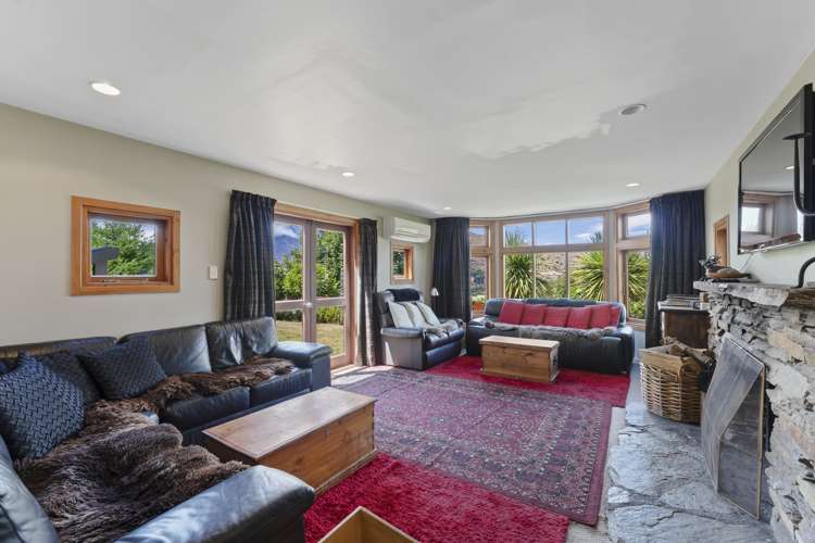 7 Woodbury Rise Queenstown_5