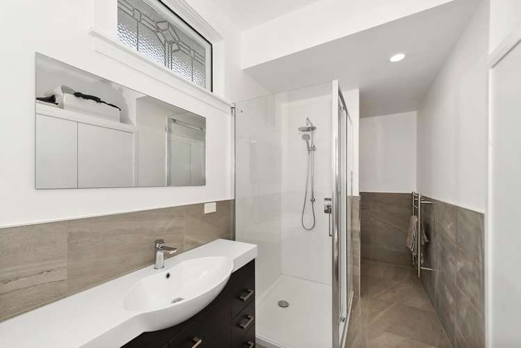 92 Nixon Street Hamilton East_12